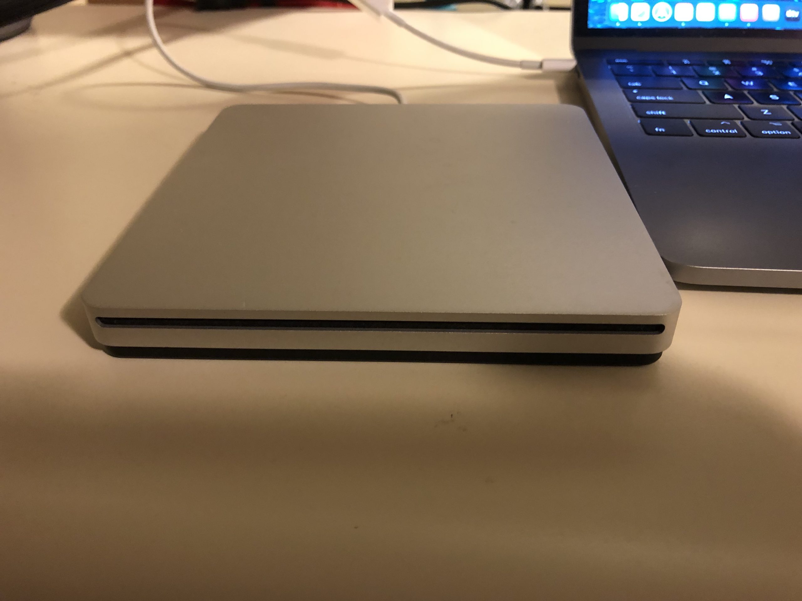 cd adapter for macbook pro